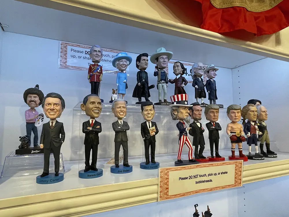 williamsburg general store gallery image