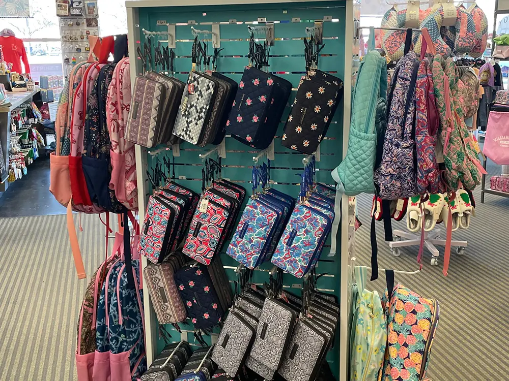 simply williamsburg gallery image