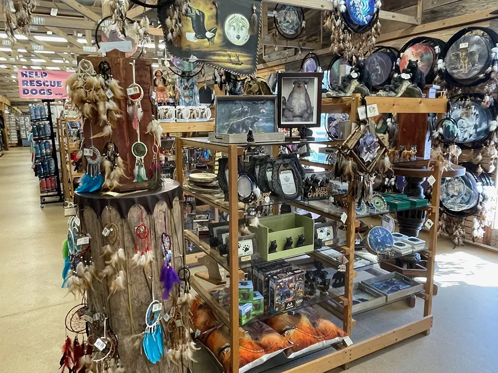 wallaces gallery image